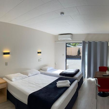Rayland Epsom Motel Окленд Экстерьер фото
